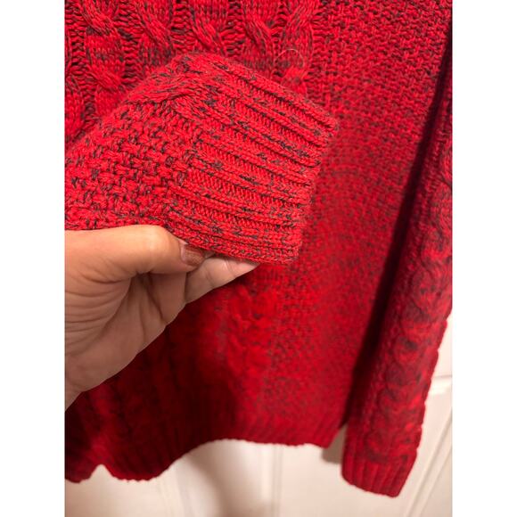 New York YOKI Sweater - Picture 6 of 8